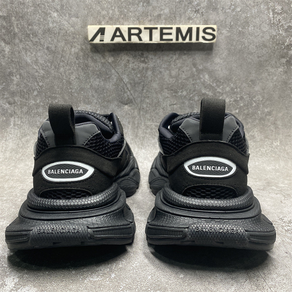 Balenciga 3XL SUEDE BLACK