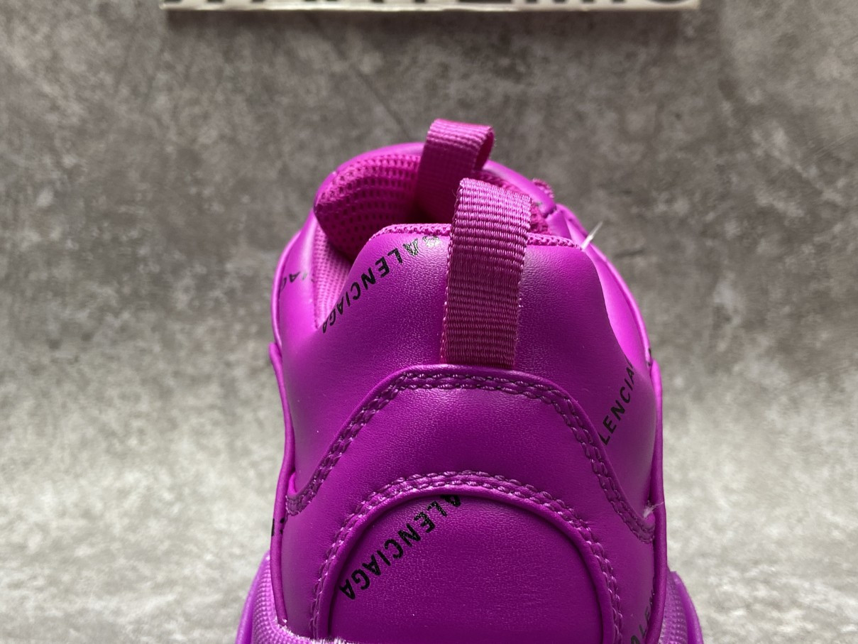 Balenciga Triple S Allover Logo Pink
