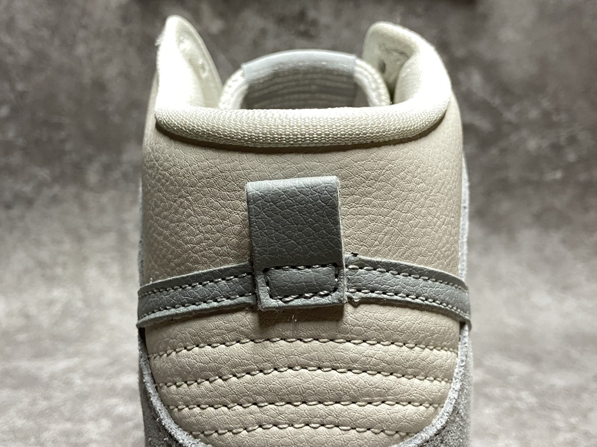 Nike Dunk SB High Light Grey