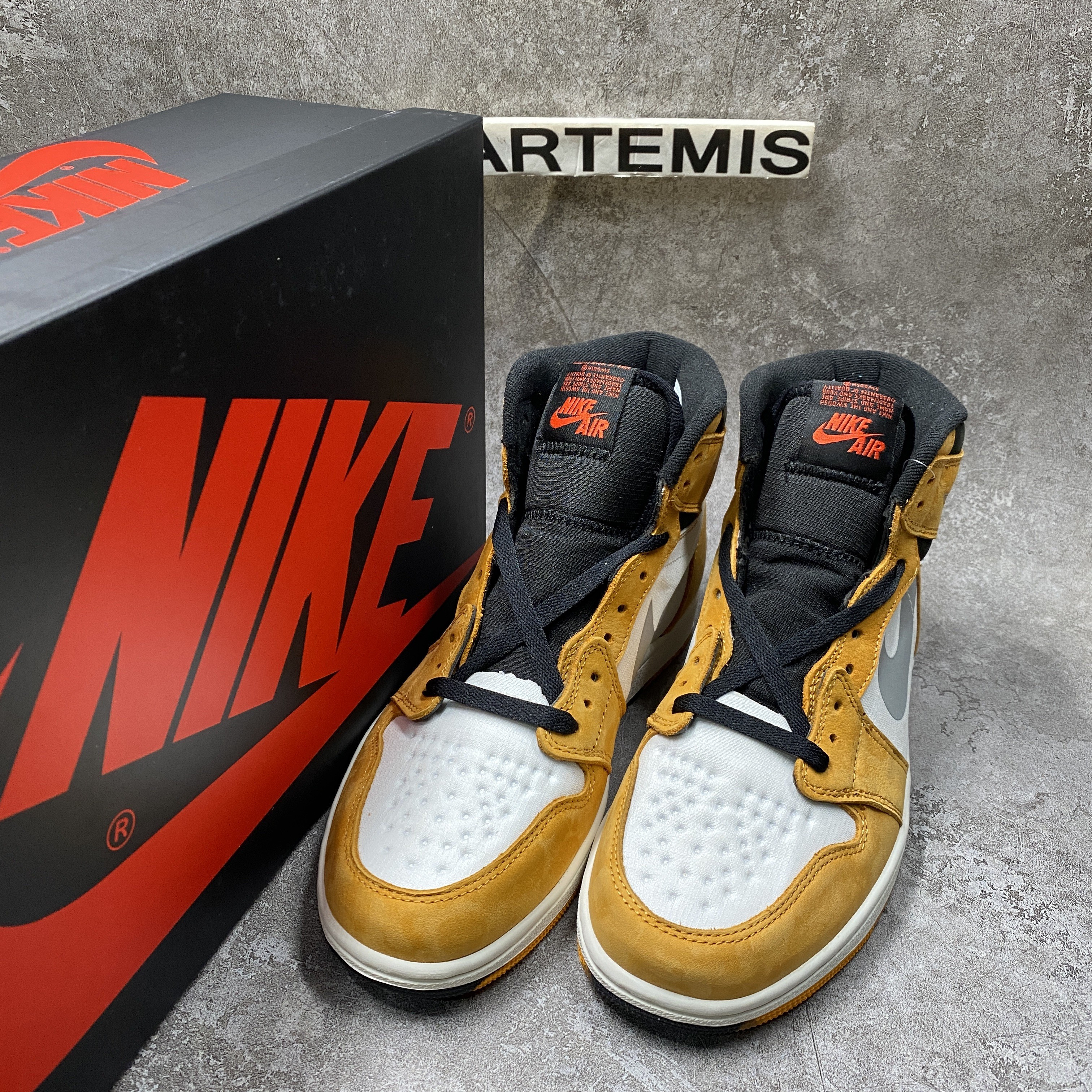 Air Jordan 1 High Element Gore-Tex Light Curry
