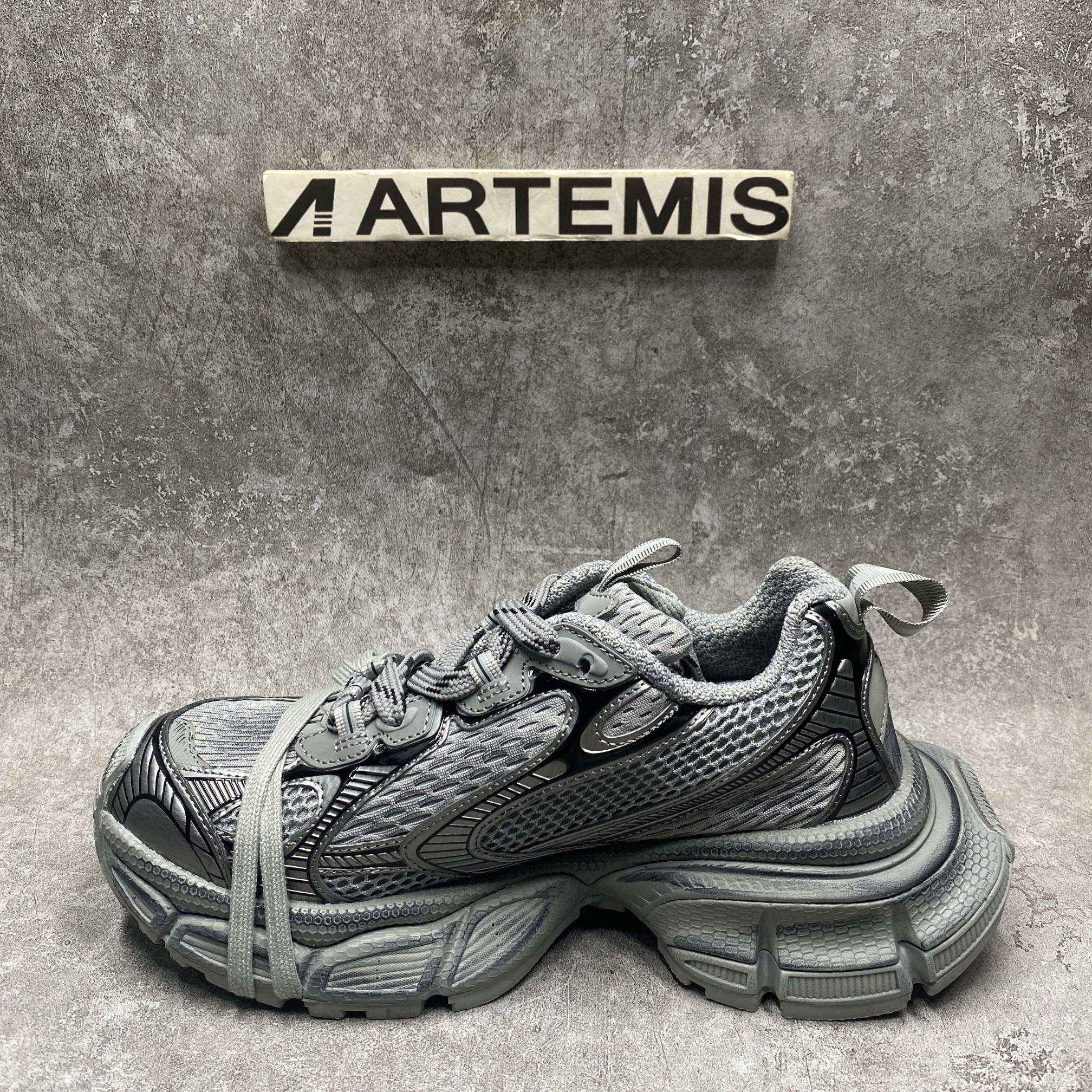 Balenciga 3XL Low-Top Mesh Sneakers Grey Black