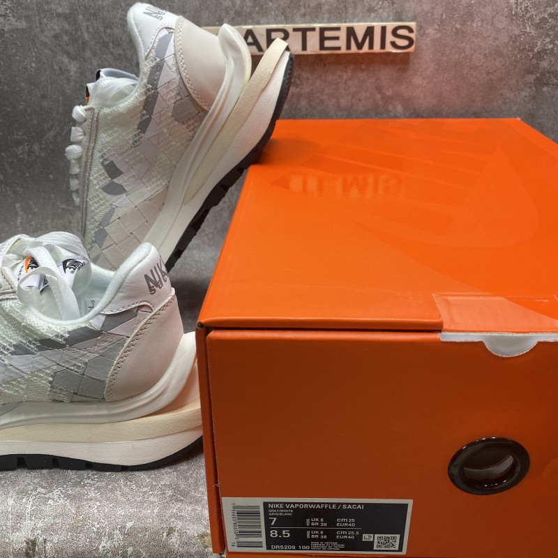 Nike LD Vaporwaffle Mix sacai Low White