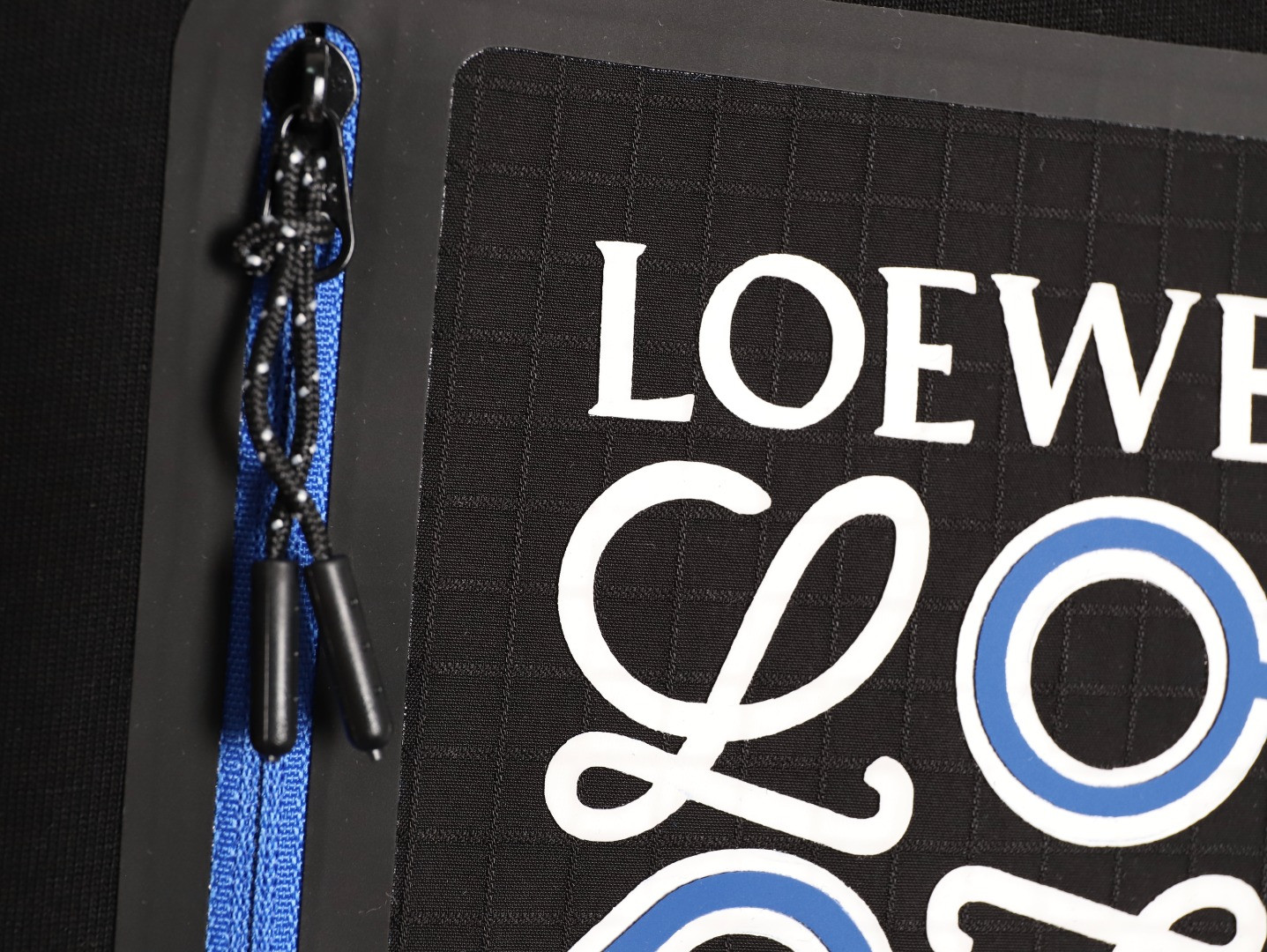 L0ew* x on 25ss short-sleeved t-shirt