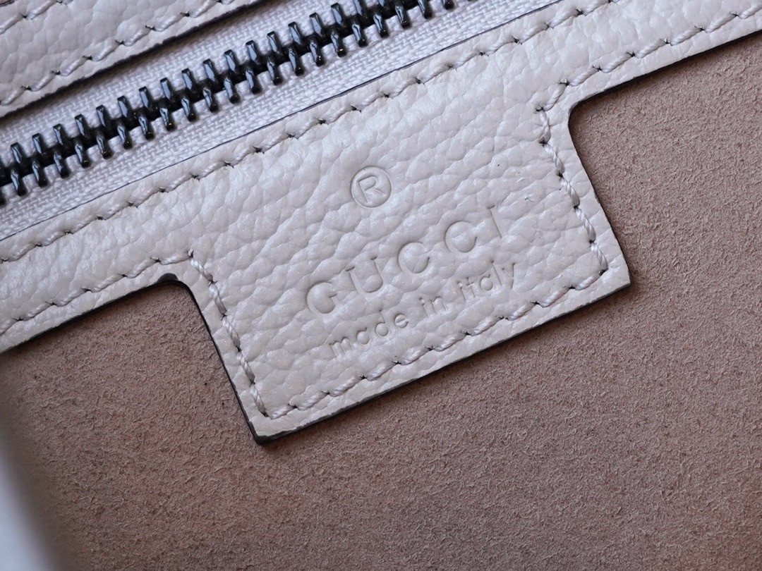 Aphrodite medium shoulder bag