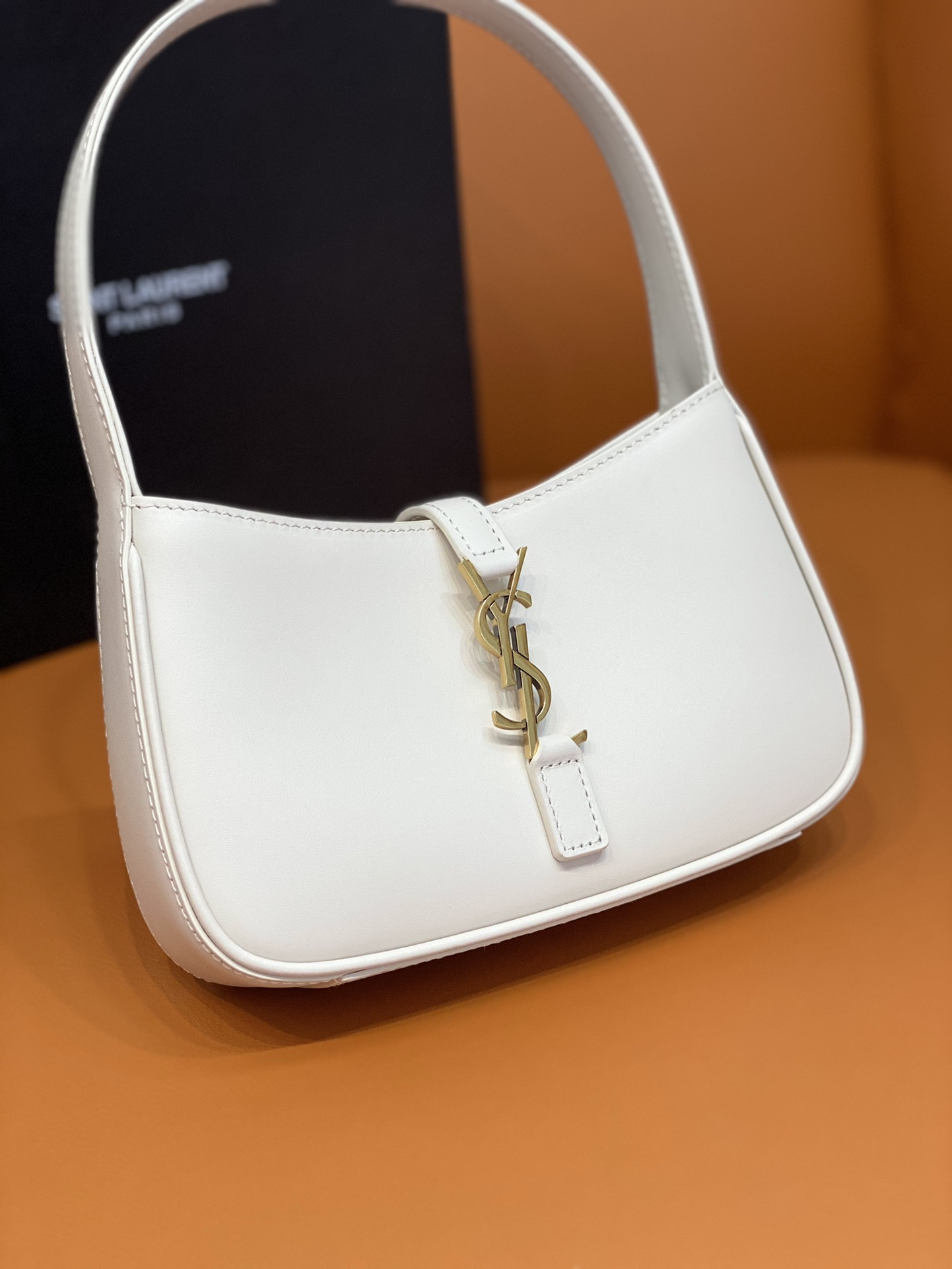 Y*L mini le 5 À 7 in smooth leather blanc vintage 19 x 11.5 x 4.5 cm