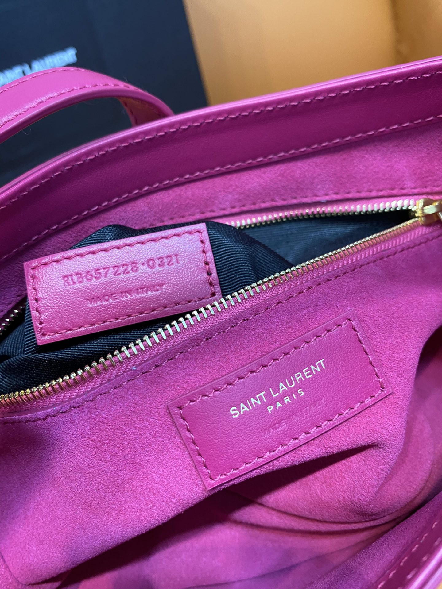 Y*L le 5 À 7 in smooth leather blanc pink 23 x 16 x 6.5 cm