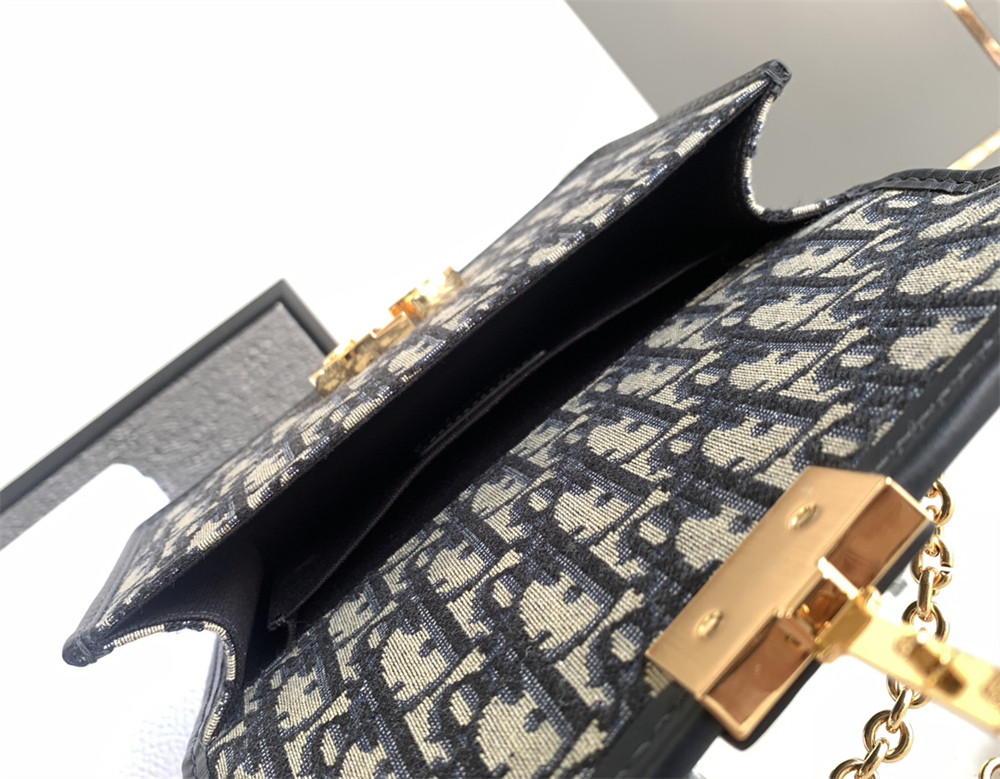 D*or 30 montaigne east-west bag with chain blue D*or oblique jacquard 21 x 12 x 6 cm / 8.5 x 4.5 x 2.5 inches