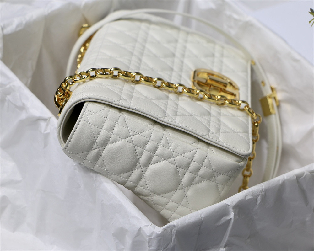 small d*or caro bag ivory S*pple cannage calfskin 20 x 12 x 7 cm