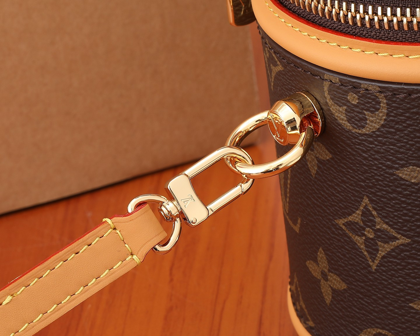 l0*is V*t0n lv m82952 nano cannes 14.5x14x12 cm