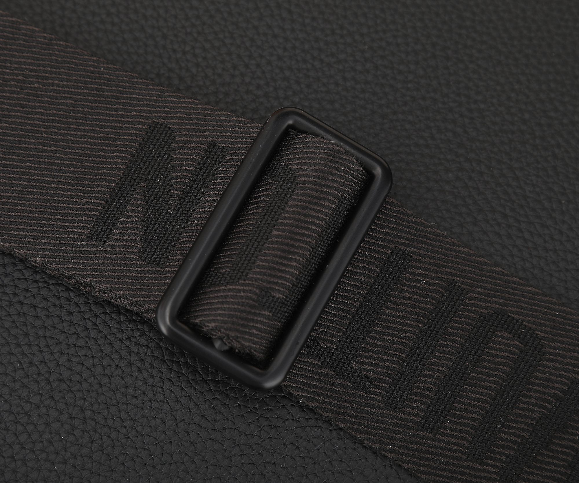 LV M23778 Pilot Briefcase 39 x 29 x 6 cm