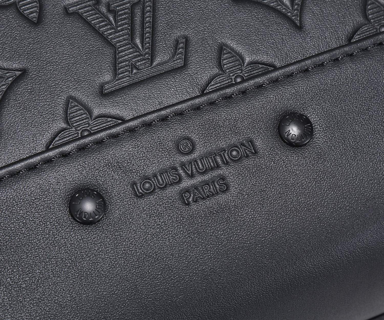 LV RACER BACKPACK M46109 13 x 16.1 x 7.1 inches