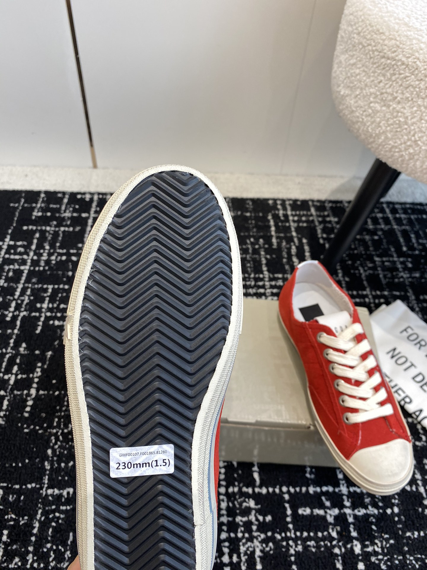 UA Golden Goose V-STAR Sneaker