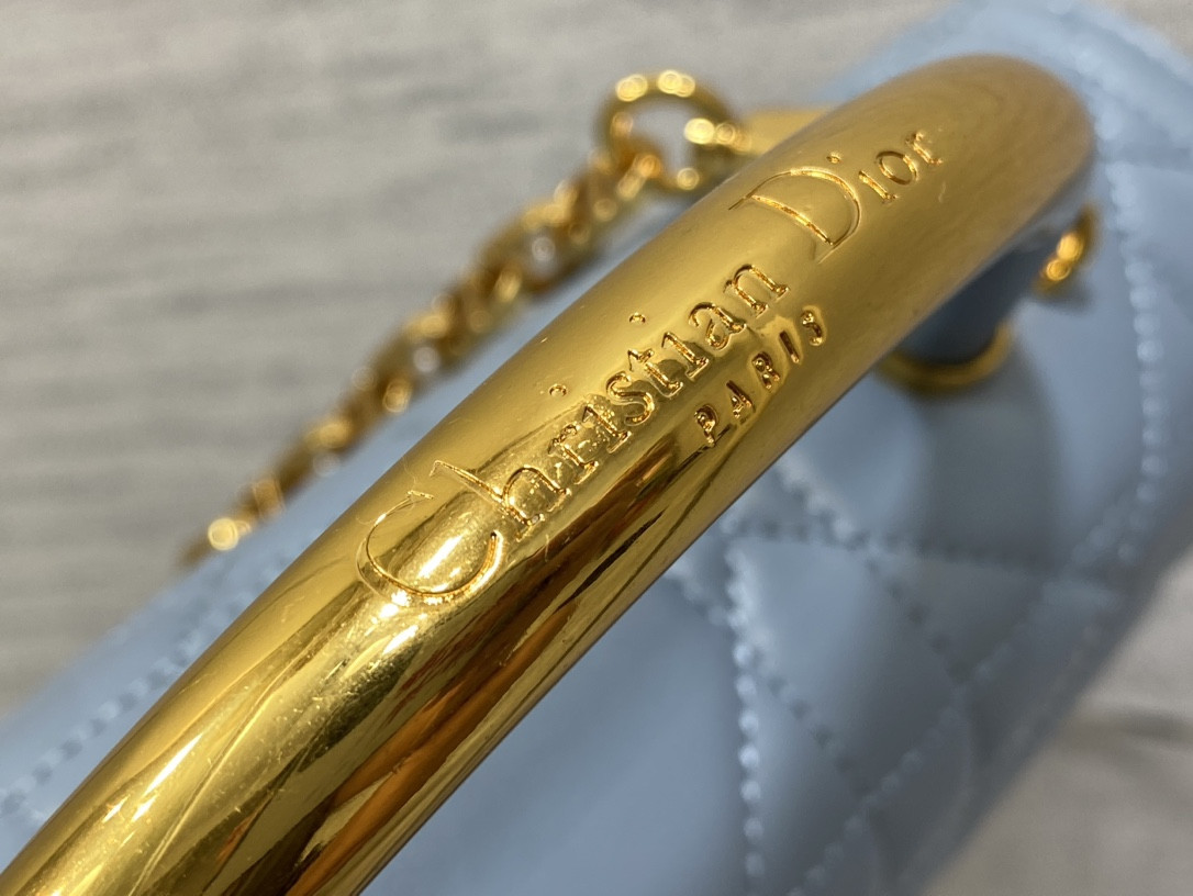 D*or medium D*or ange bag blue latte macrocannage calfskin 26 x 17 x 9 cm