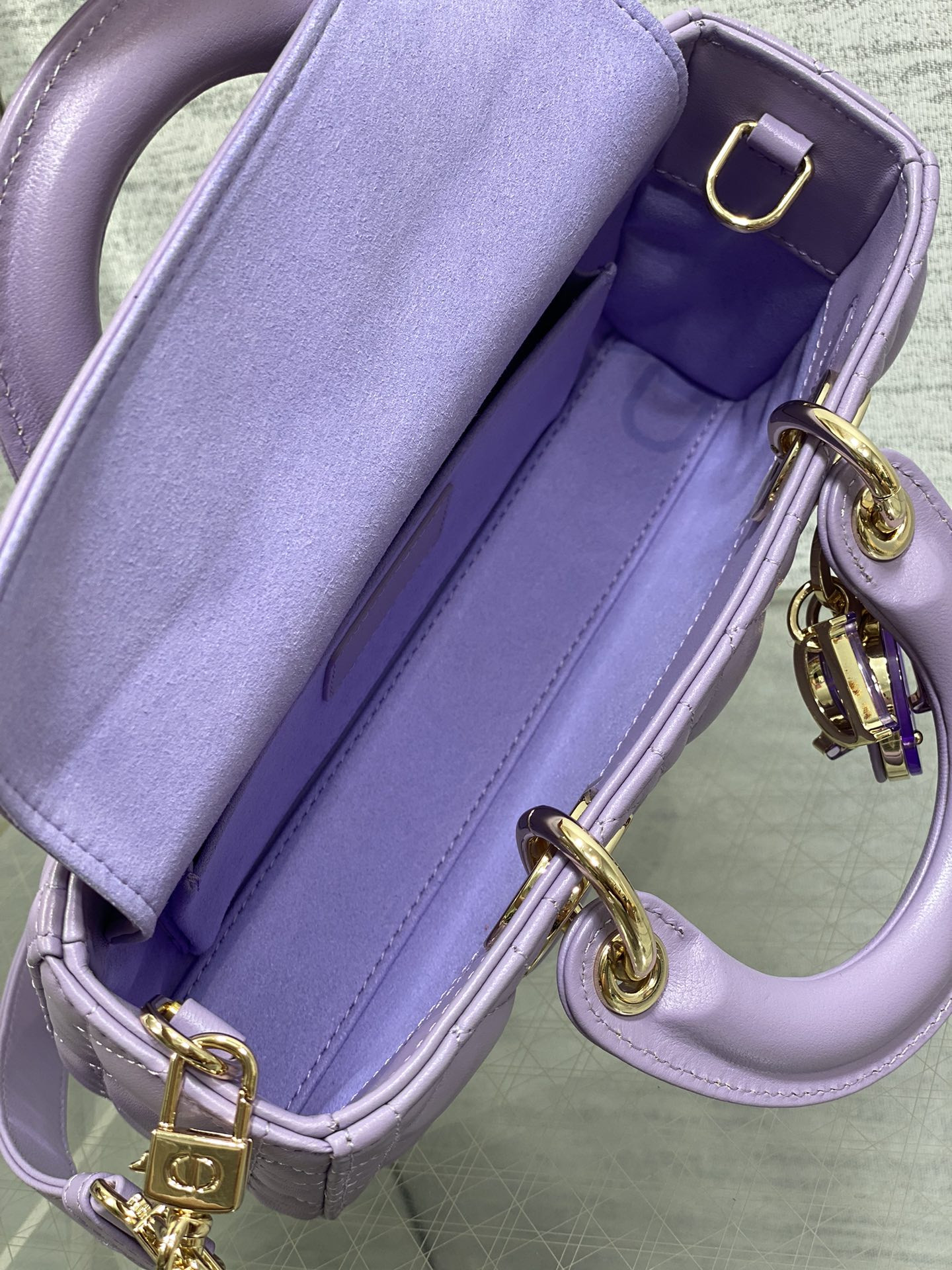 D*or samll d-joy bag 22.5 x 6 x 11.5cm