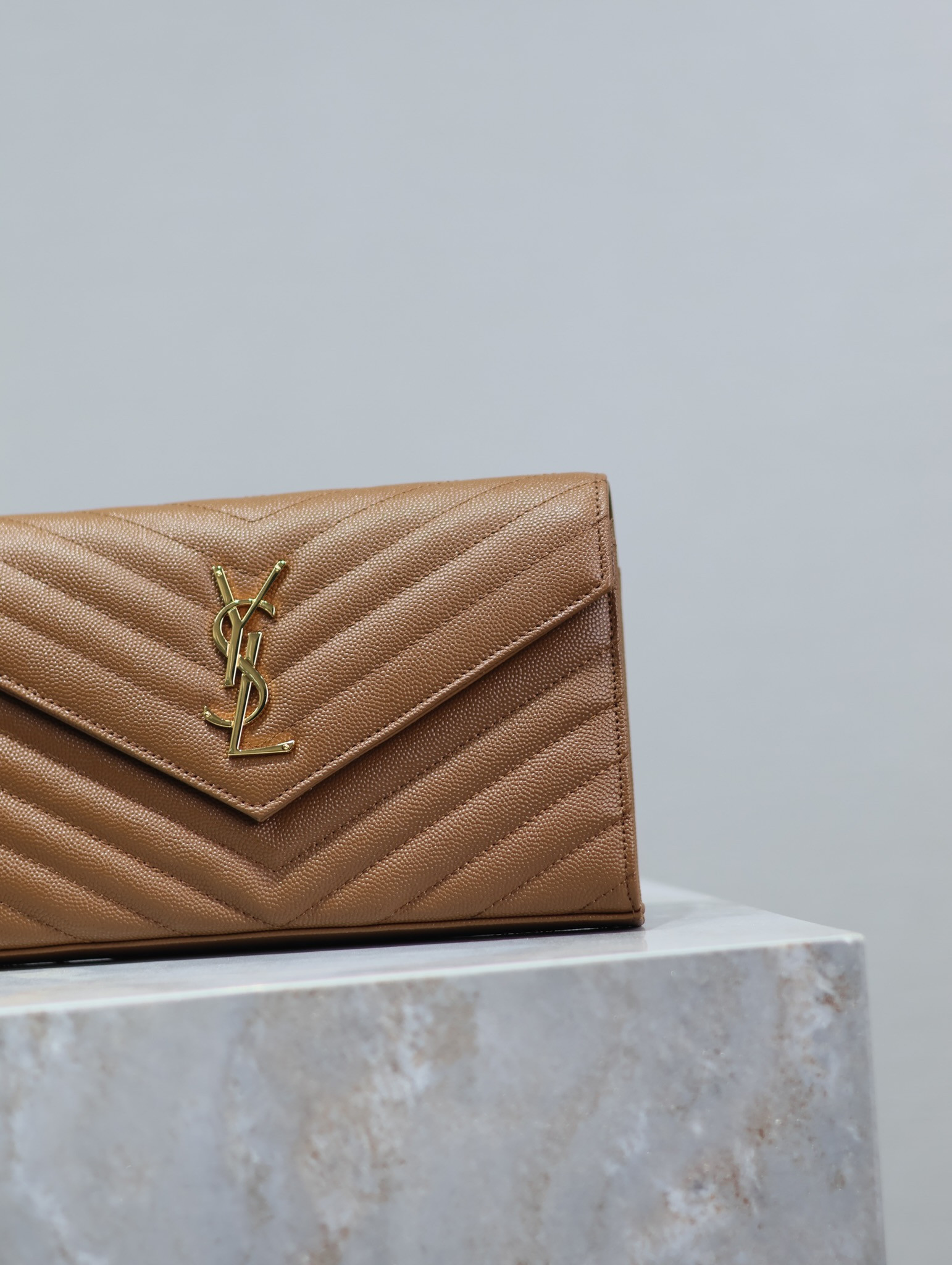 Y*L cassandra monogram classic chain wallet in grained poudre leather 22.5 x 14 x 4cm