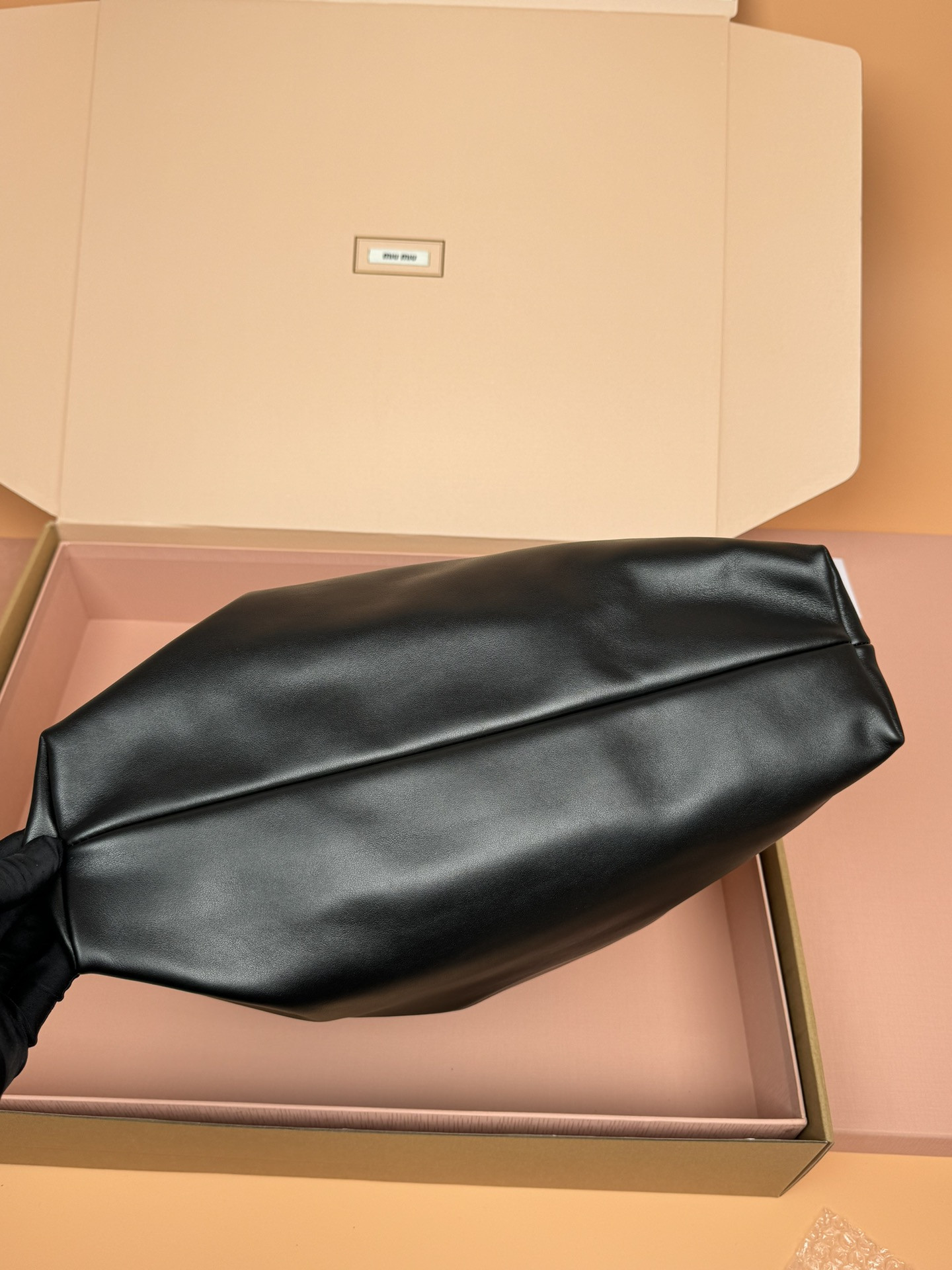 Miu Miu Leather Hobo Bag 41×46×11cm