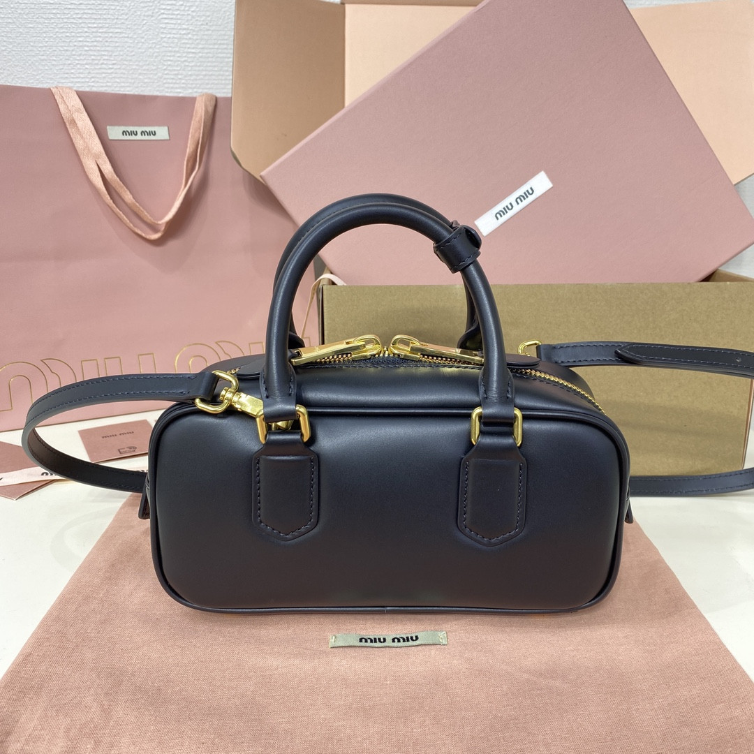 Miu Miu Arcadie leather bag 10.5x22x7.5cm