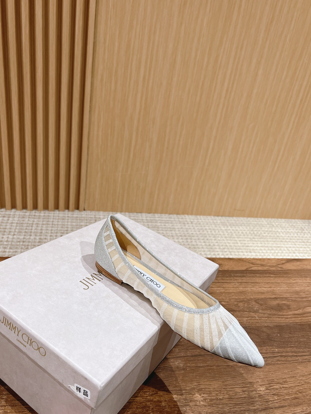 ua Ji*y Ch* flat shoes